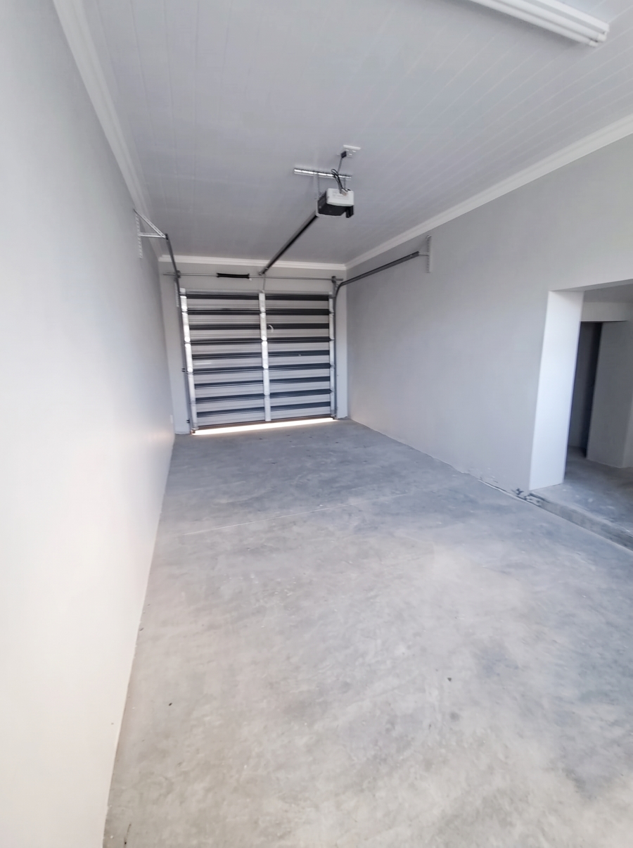 2 Bedroom Property for Sale in Struisbaai Western Cape